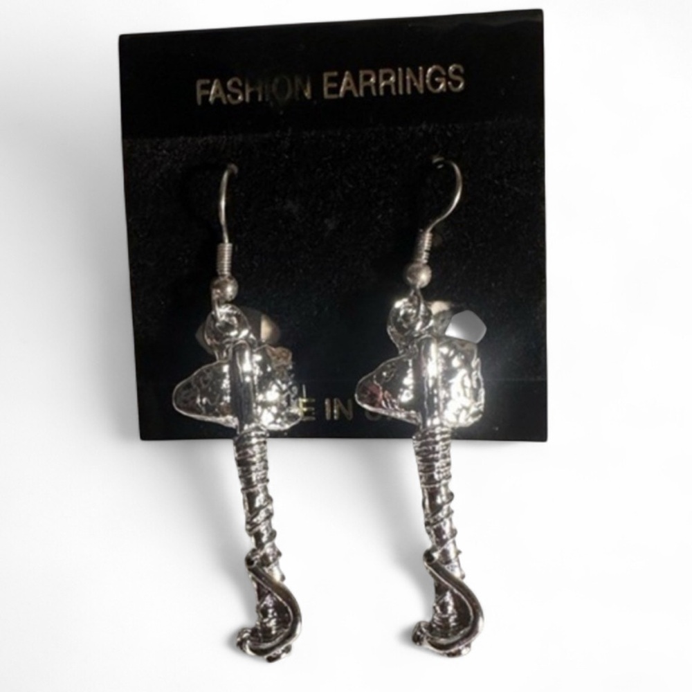 Fashion Jewelry Earrings Tomahawk Silvertone Dangle Earrings Hook Back New